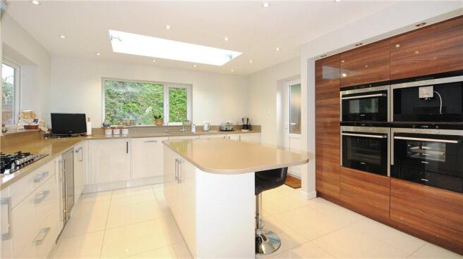Kitchen 2