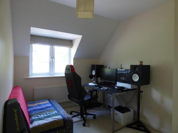 Photo 6