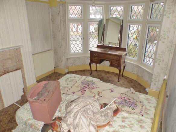 bed 1