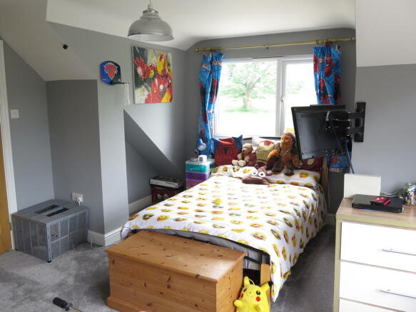 Photo 9