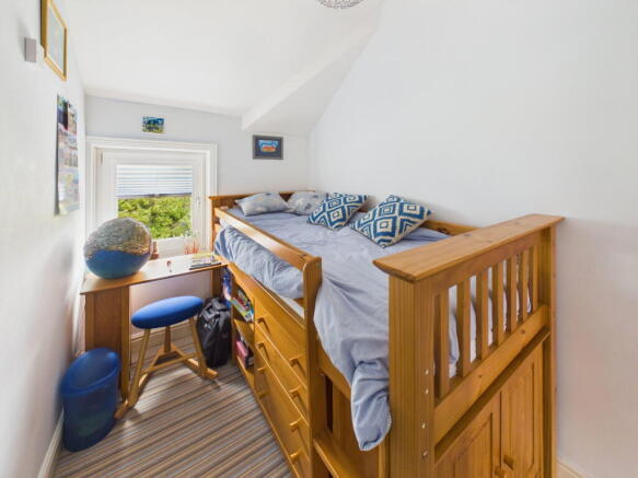 3 bed Semi-Detached for sale Image 10
