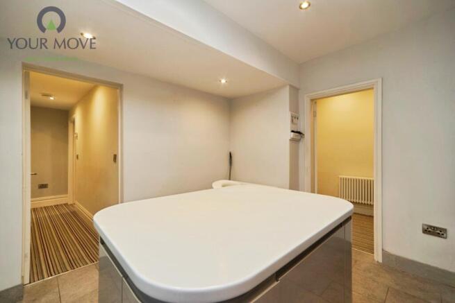 2 bed Flat for sale Image 5