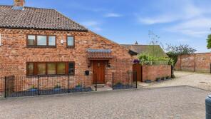Farriers End, Burnell Close, Newark NG23 5PT