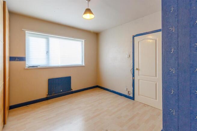 8448172-interior11.jpg