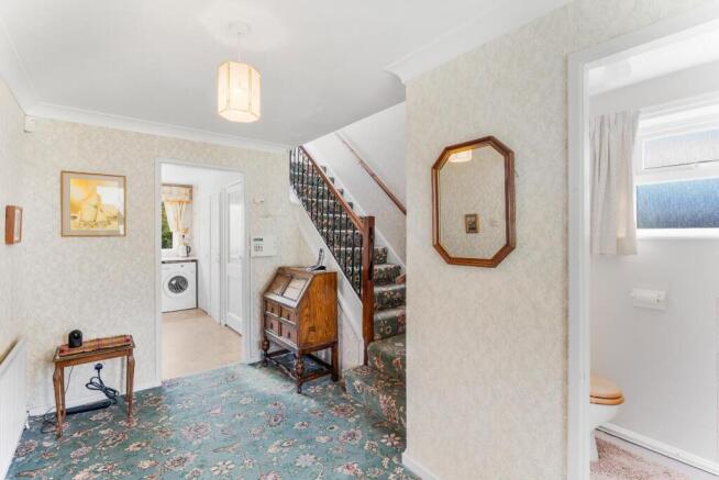 4 bed Detached for sale Image 11