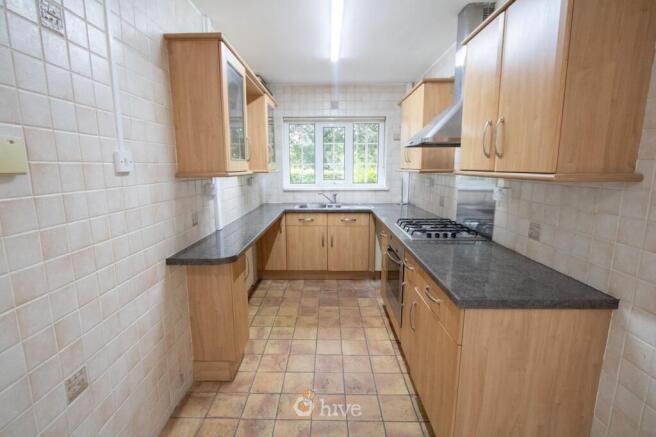 3 bed Terraced for sale Image 5