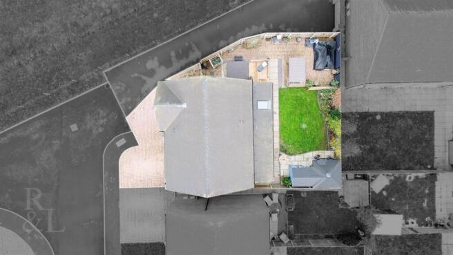 20 Ragley Close (2).jpg