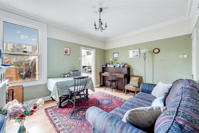 37, Cranmer Avenue-4.jpg