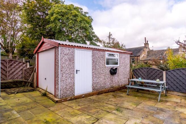 Shed.jpg