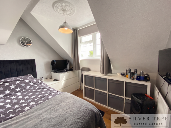 3 bed Detached for sale Image 11