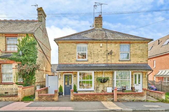 2-bed semi-detached on London Road, Buntingford, SG9, £435,000