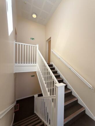 2 bed Flat for sale Image 10
