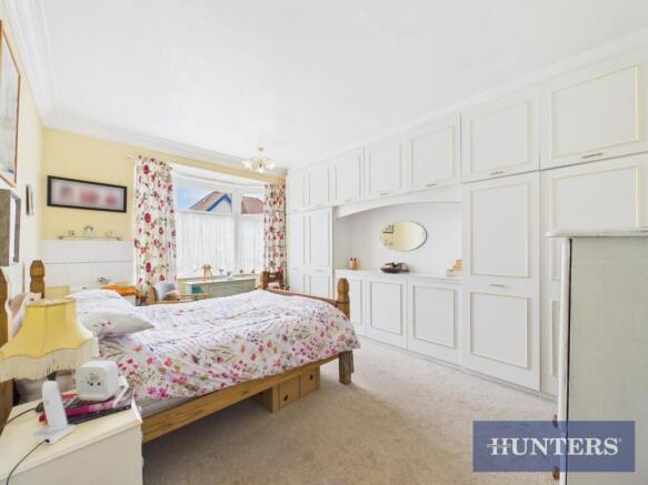 2 bed Apartment for sale Image 9