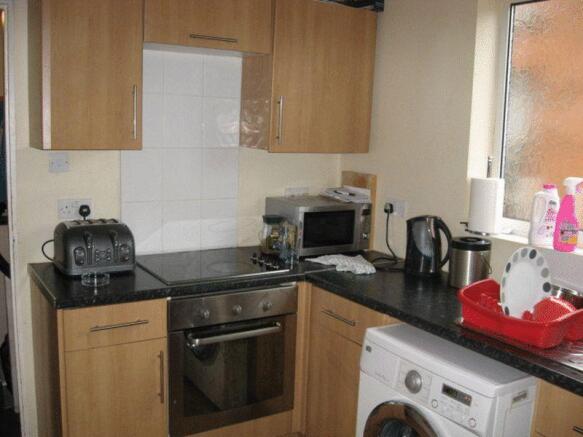 Flat - kitchen