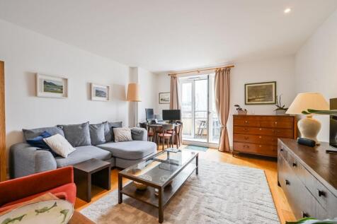 Berkeley Tower, Westferry Circus, Canary Wharf, London, E14