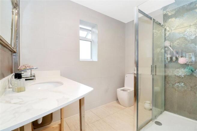 G/Floor Shower-Wc