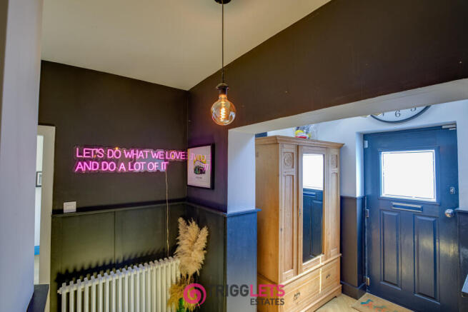 3 bed Detached for sale Image 5