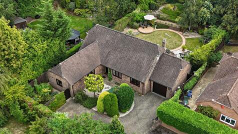 Reading Road, Chineham, RG24