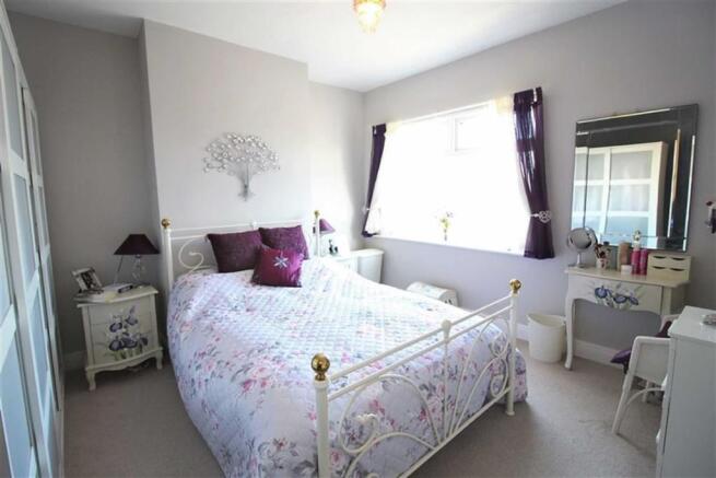 DOUBLE BEDROOM ONE
