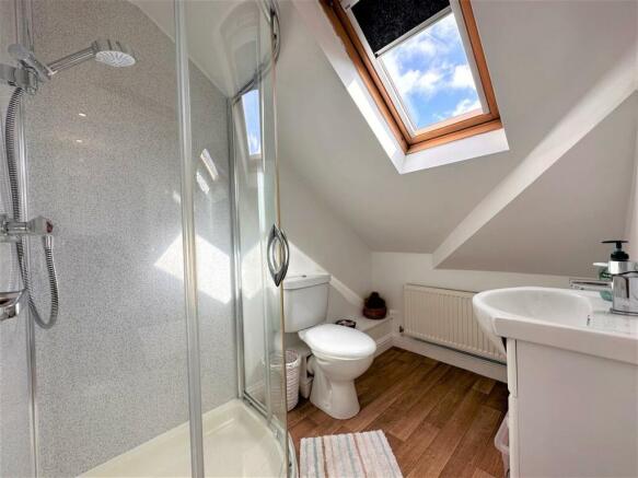 Bedroom four en suite
