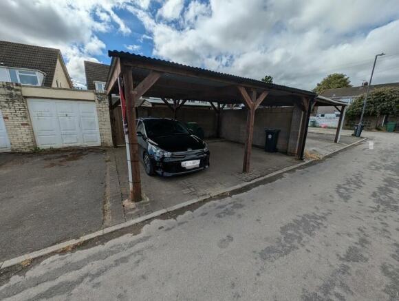 13 cranham garage and parking.jpg