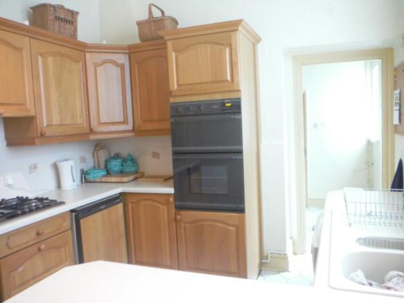Kitchen aspect 2