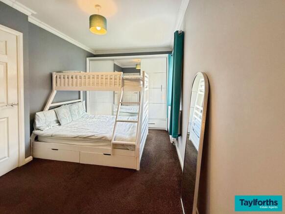 2 bed Terraced for sale Image 9