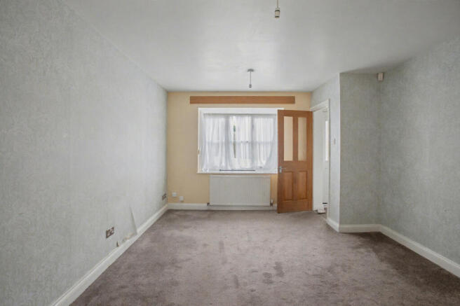 29 Malham Grove, Halfway, Sheffield, South Yorkshire, S20 4RY