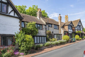3, Dean Court Road, Rottingdean, Brighton BN2 7DE