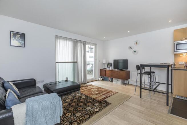 35-Meridian-Court...