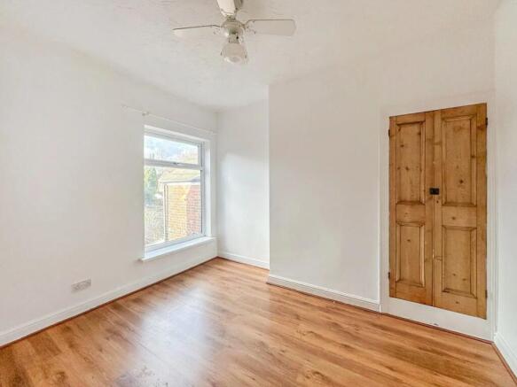 3 bed Terraced for sale Image 7