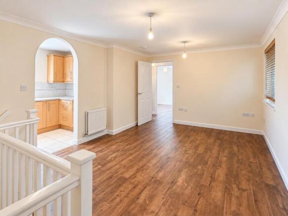 Realgar Court,Sittingbourne,ME10 5JZ photo 3