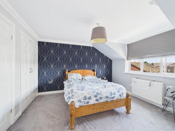 2 bed Apartment for sale Image 12