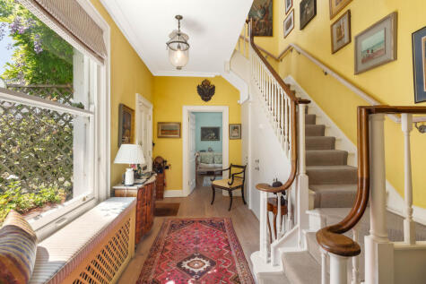 Phillimore Gardens, London, W8