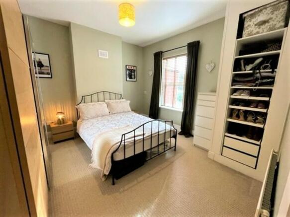 BEDROOM 2