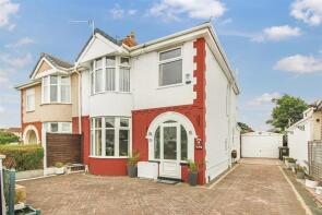 23, Clevelands Grove, Morecambe LA3 1SY