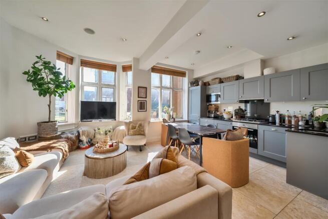 Reception Room/Open Plan Kitchen: