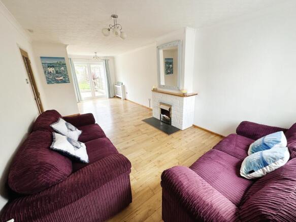 Living/Dining Room