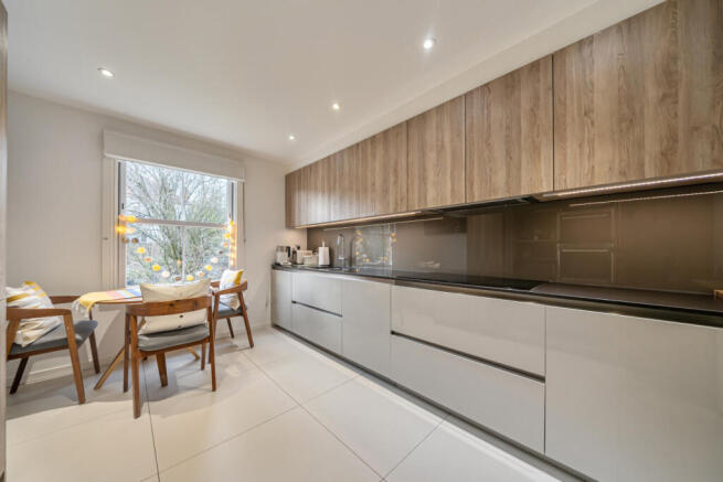 1409227-6-698b262...