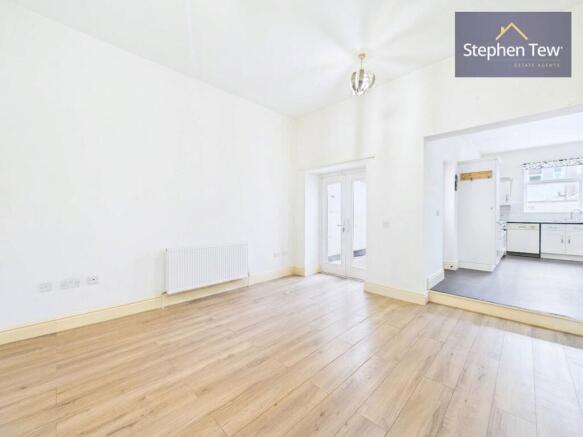 Living/Dining Room