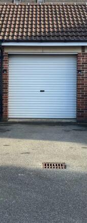 garage.jpg