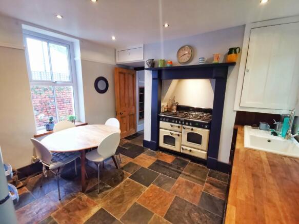 Kitchen 2