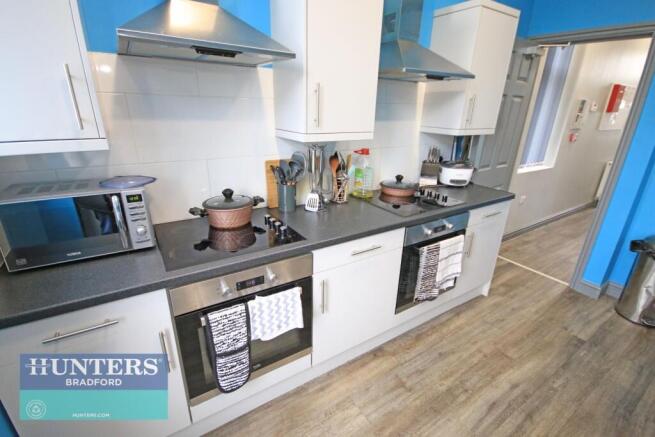 1 bed House Share to rent Image 5