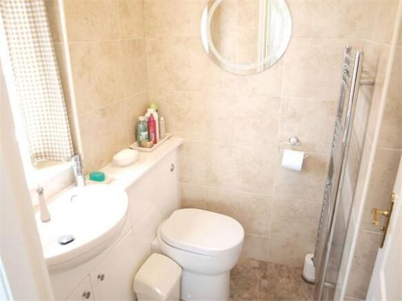 En-Suite Shower Roo