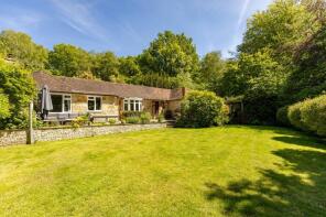 Moons Cottage, Marsh Green Lane, Marsh Green, Hartfield TN7 4ET