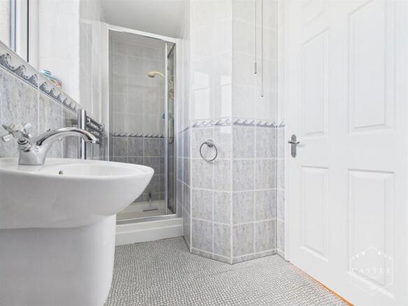 ENSUITE SHOWER ROOM