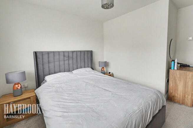 3 bed Detached for sale Image 11