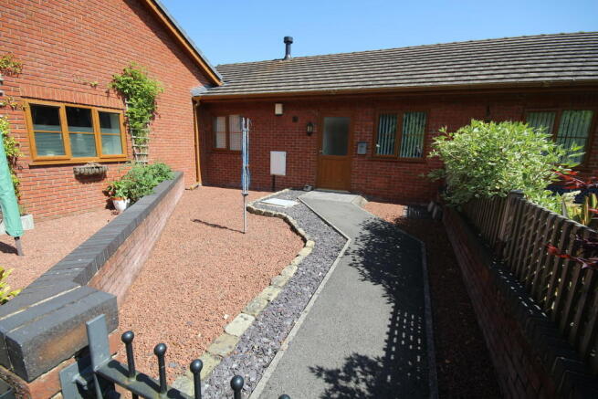 Photo 15
