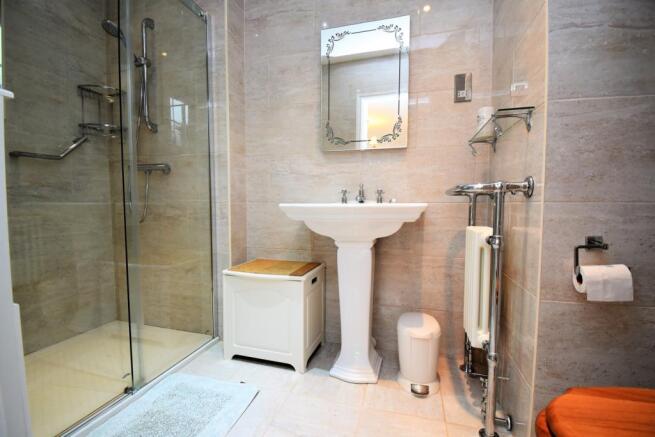 Brentwood Close, Thorpe Audlin (24)Ensuite