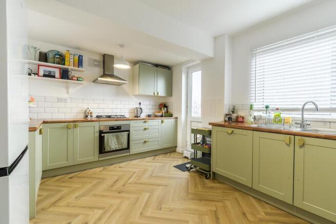 Kitchen / Breakfast